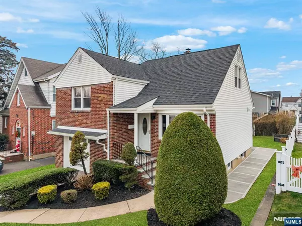 474 Sussex RD, Wood Ridge, NJ 07075