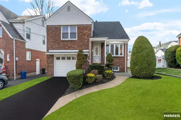 Wood Ridge, NJ 07075,474 Sussex RD