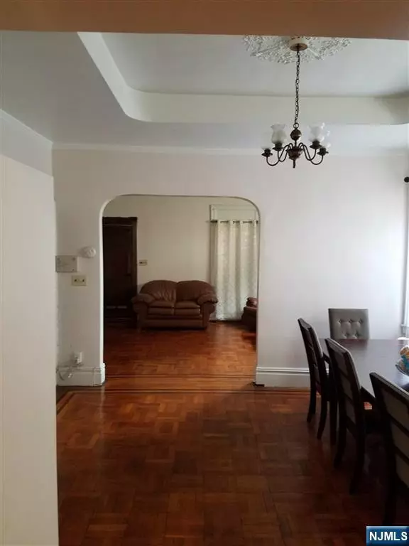 Jersey City, NJ 07305,232 Wilkinson AVE