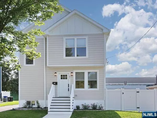 51 Pomona AVE, Fair Lawn, NJ 07410