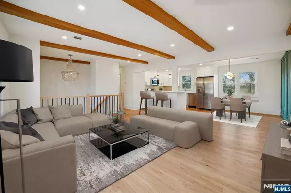 West Orange, NJ 07052,45 Blackburne TER