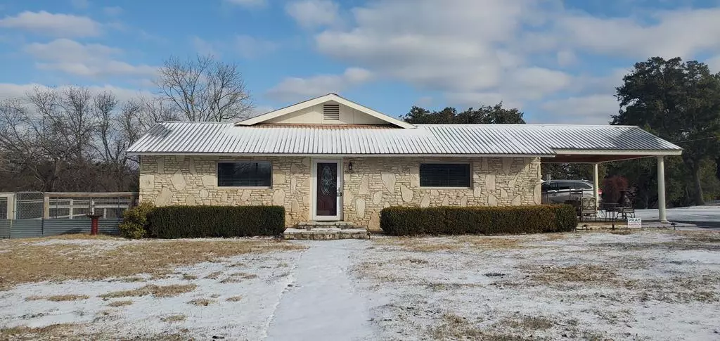 702 Schubert St, Fredericksburg, TX 78624