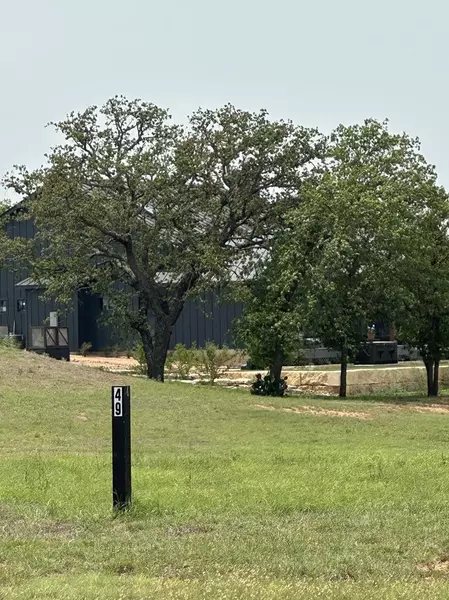 108 Baume Ct., Fredericksburg, TX 78624