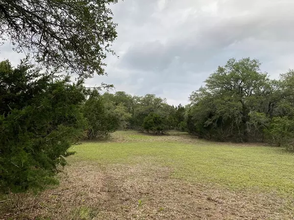 42 Rust Ln, Boerne, TX 78006