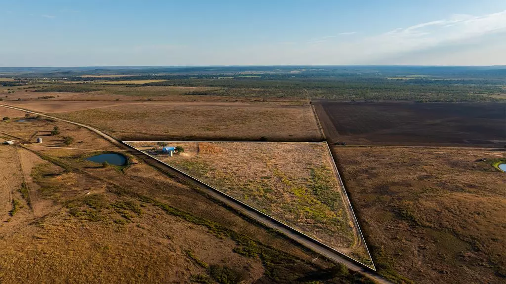 6995 County Rd 204, San Saba, TX 76877