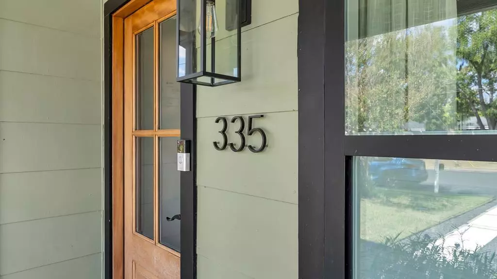 335 Burbank St, Fredericksburg, TX 78624