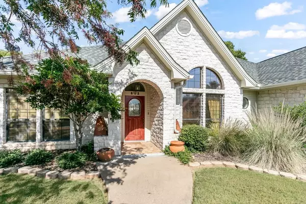 612 Hackberry St, Fredericksburg, TX 78624