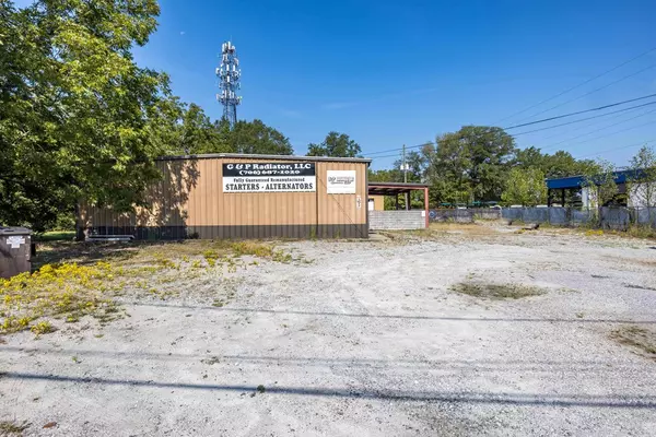 Columbus, GA 31903,1617 Benning Drive