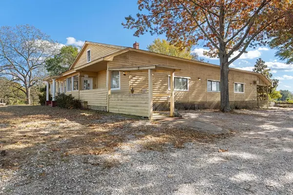 Pine Mountain, GA 31822,607 Butts Mill Road