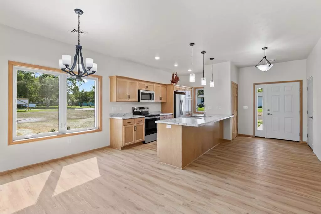 Sturgeon Bay, WI 54235,103 N 15th Dr