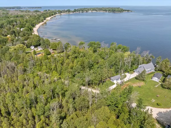 Sturgeon Bay, WI 54235,Haines Rd