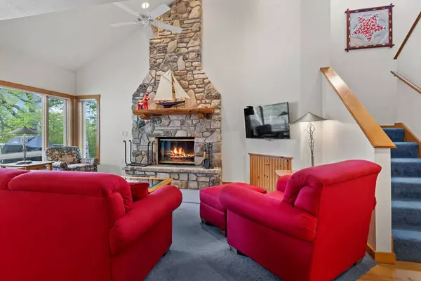 Fish Creek, WI 54212,8925-2 Hedeen Way