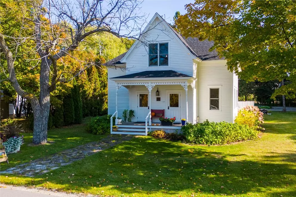 Ellison Bay, WI 54210,12042 Hwy 42