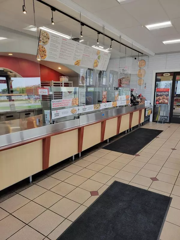Sturgeon Bay, WI 54235,1009 Egg Harbor Rd