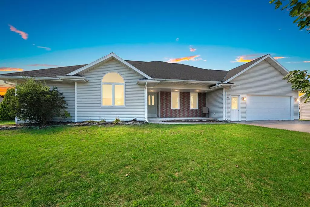 Sturgeon Bay, WI 54235,33 Ashland Ave