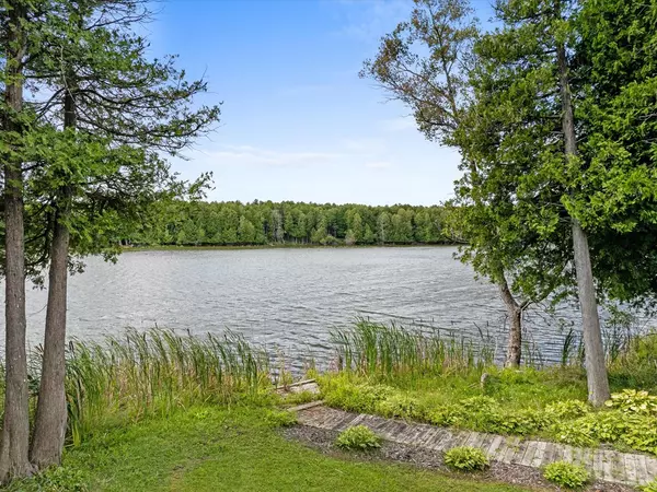 Sturgeon Bay, WI 54235,601 Sleepy Hollow Dr