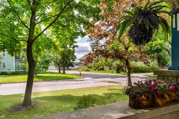 Sturgeon Bay, WI 54235,808 Superior St