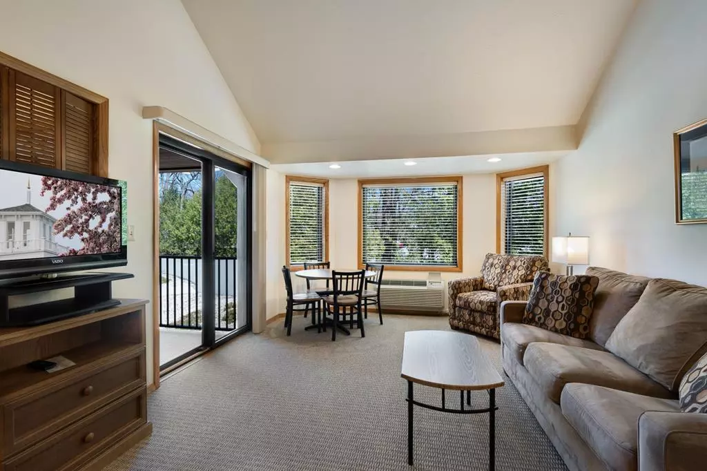 Egg Harbor, WI 54209,7741 Hwy 42