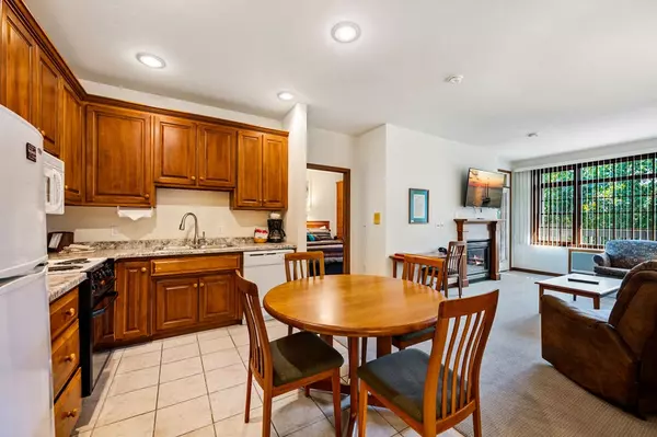 Sister Bay, WI 54234,10506 Hwy 57