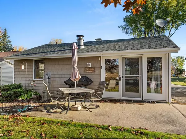 8923 Twin Harbor Rd, Sturgeon Bay, WI 54235