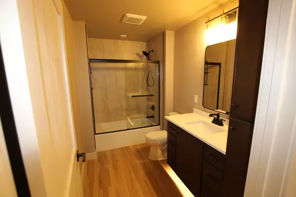 Sturgeon Bay, WI 54235,1801-1 Utah St