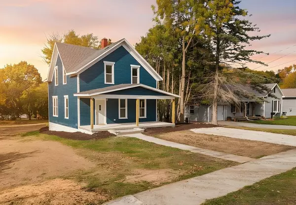 Sturgeon Bay, WI 54235,1011 N 5th Ave