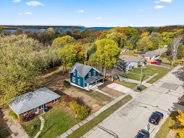 Sturgeon Bay, WI 54235,1011 N 5th Ave