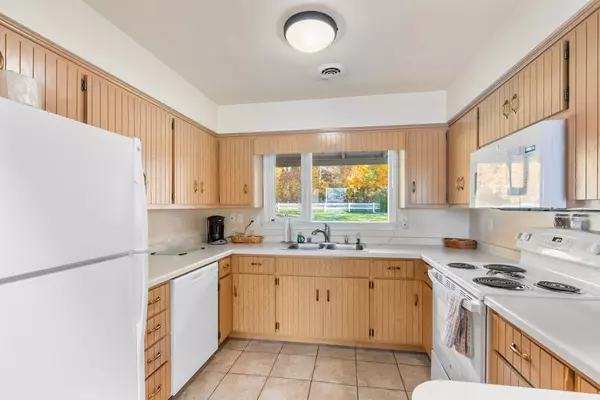 Sturgeon Bay, WI 54235,4205 Bay Shore Dr