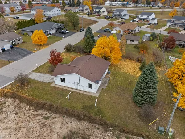 Sturgeon Bay, WI 54235,936 S Fulton Ave