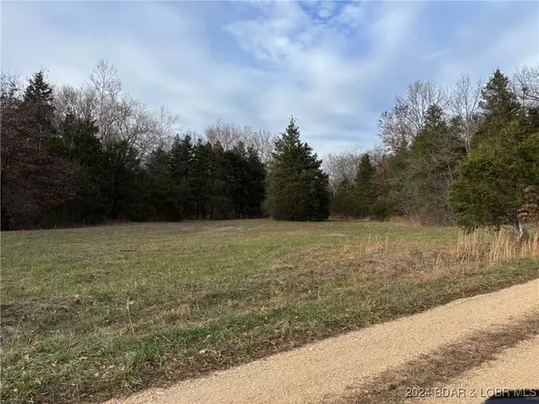 Versailles, MO 65084,9.84 Acres Boulder DR