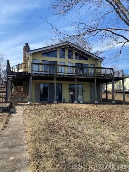 33085 Ivy Bend RD N, Stover, MO 65078