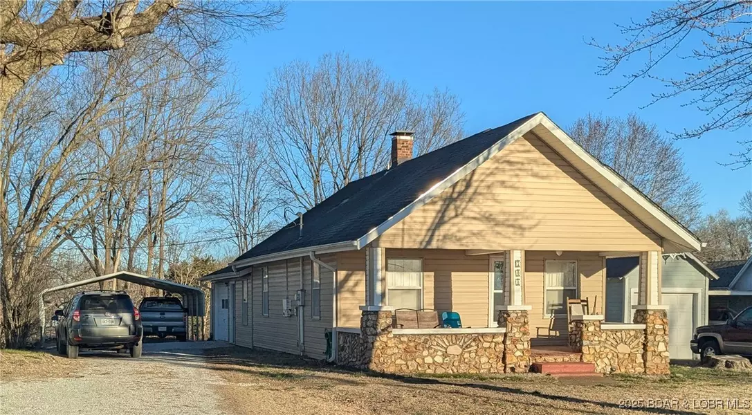 708 Illinois ST, Warsaw, MO 65355