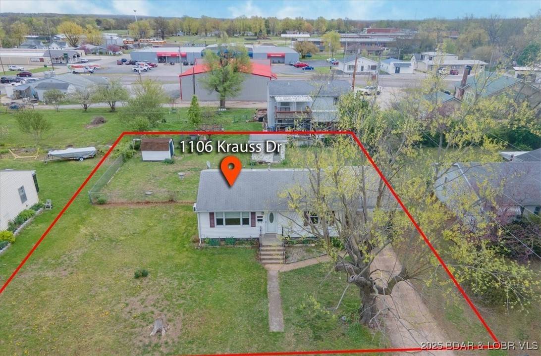 1106 Krauss DR, Eldon, MO 65026