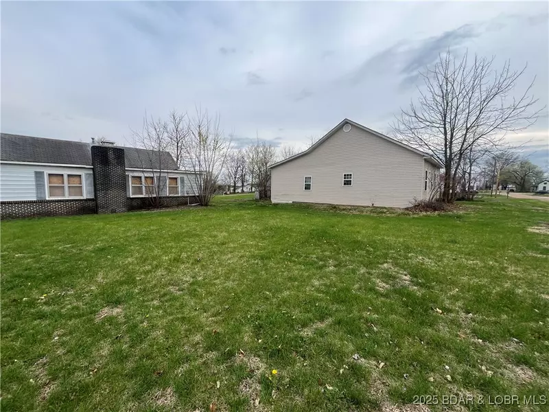 303 Jefferson ST W, Cole Camp, MO 65325