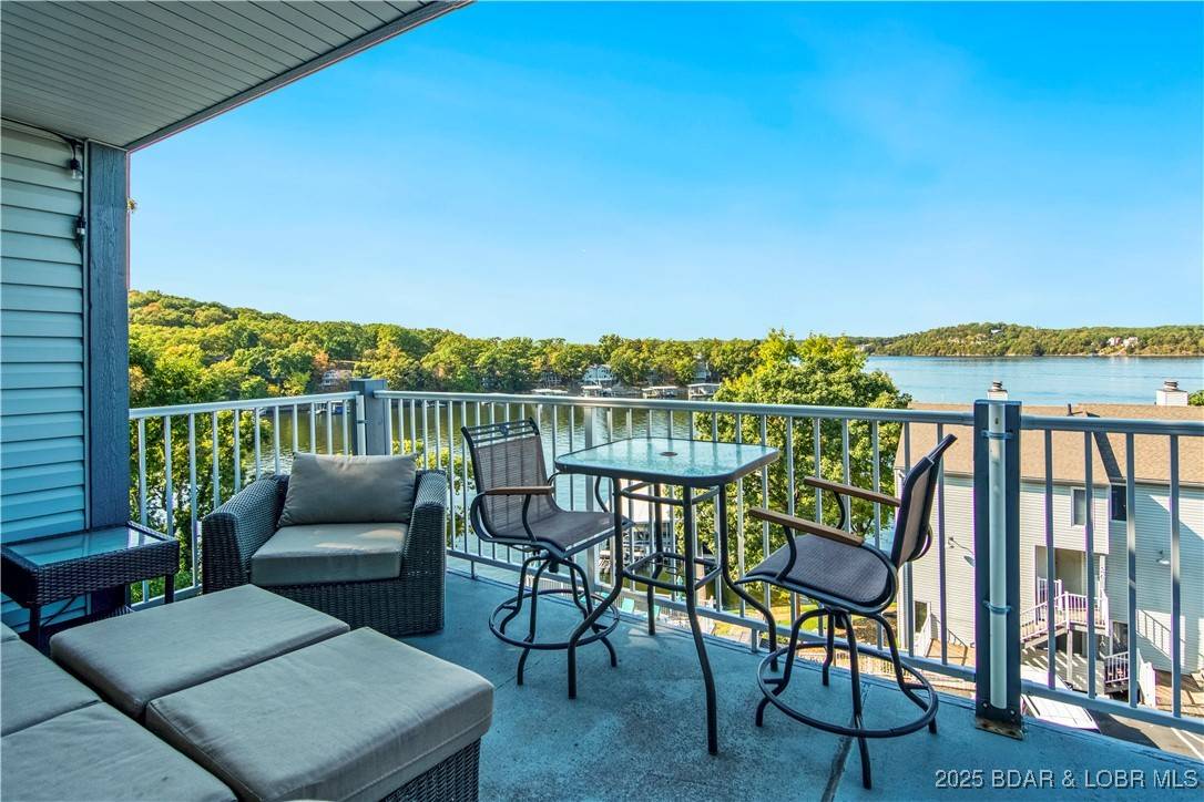 33 Windjammer DR #2A, Lake Ozark, MO 65049