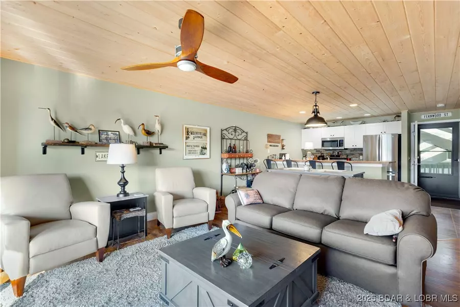 6570 Pelican Bay DR #409, Osage Beach, MO 65065