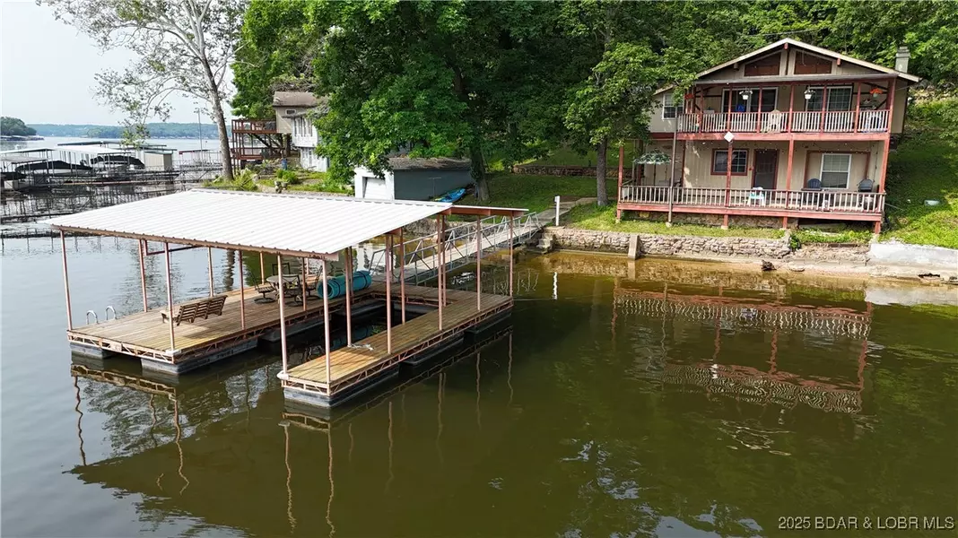 28043 Bogue CIR, Rocky Mount, MO 65072