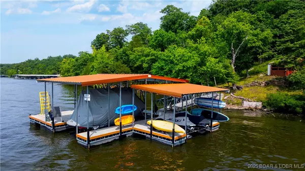 Roach, MO 65787,3884 Big Island DR