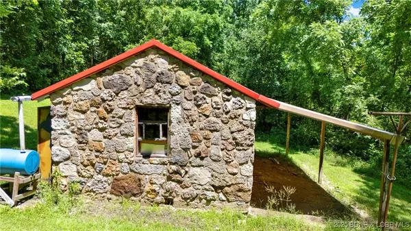 Barnett, MO 65011,19276 Sunday DR