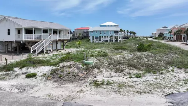 Port St. Joe, FL 32456,17 & 18 White Sands Dr