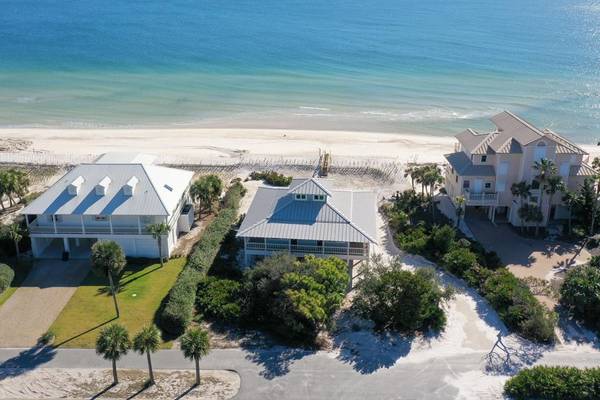 1932 Nautilus Dr, St. George Island, FL 32328