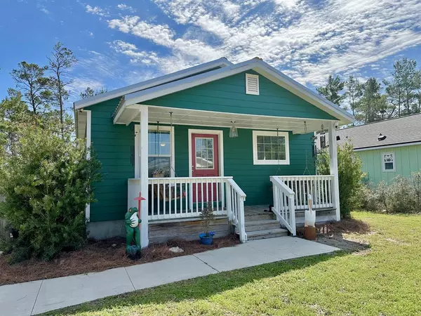 Carrabelle, FL 32322,1727 Landing St