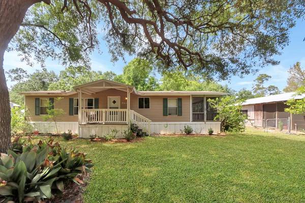 7145 David Whitfield Rd, Wewahitchka, FL 32465