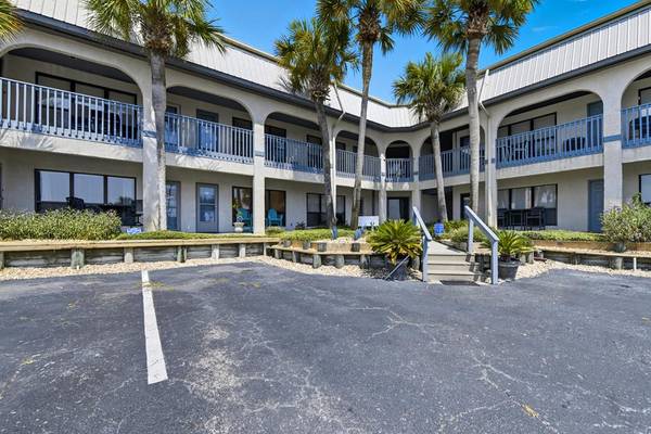 903 Nw Ave A, Carrabelle, FL 32322