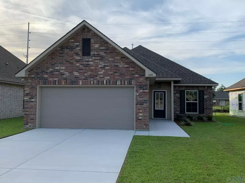 249 Adele Dr, Houma, LA 70364