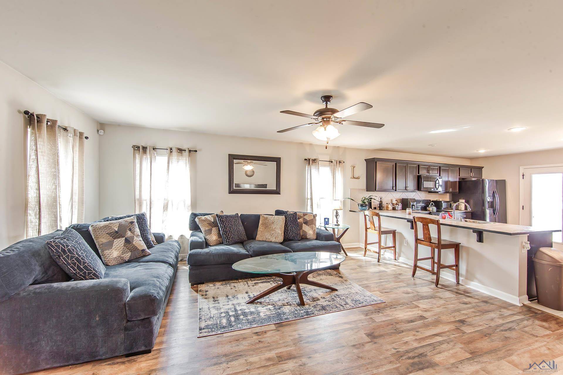 Thibodaux, LA 70301,226 Darlene St