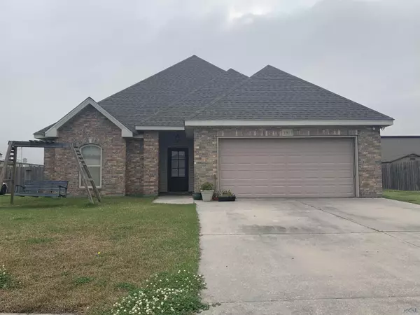 181 Cane Break Dr, Thibodaux, LA 70301