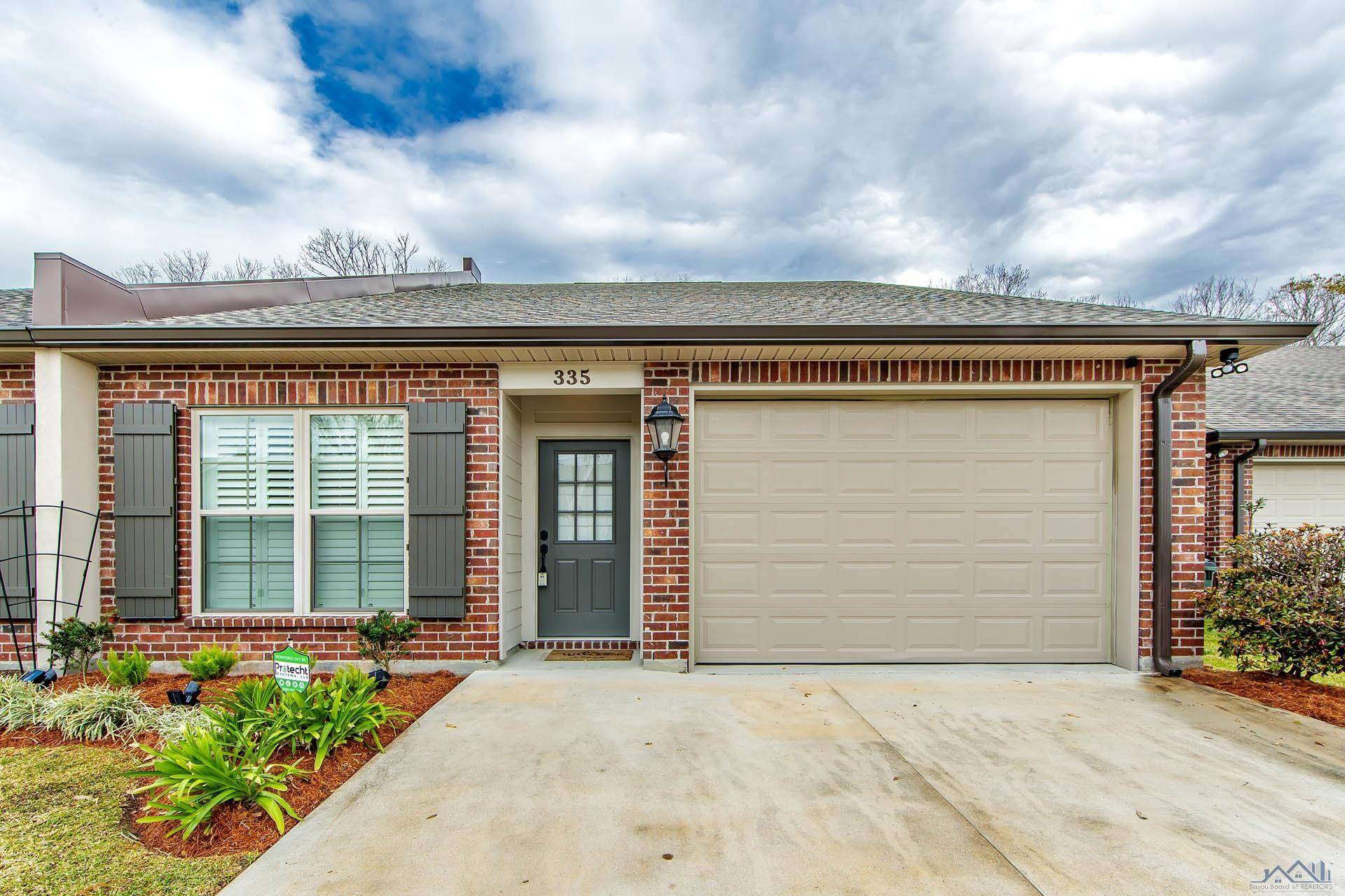 Houma, LA 70364,335 Derusso Street