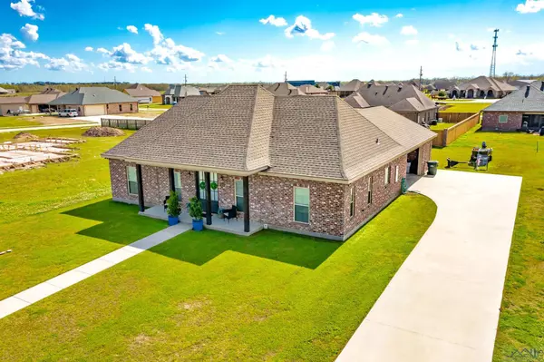 Schriever, LA 70359,108 Rue Stephen Michael