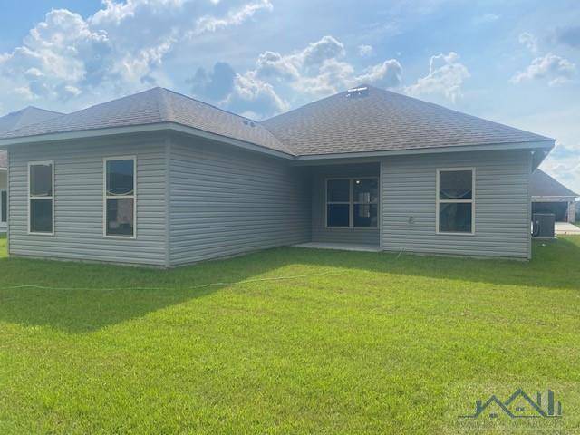 Thibodaux, LA 70301,258 Shadow Pointe Road